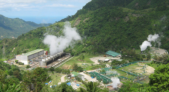フィリピン・南ネグロス島のパリンピノン地熱発電所