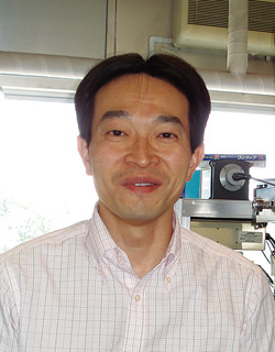 慶應義塾大学 理工学部 栄長泰明教授