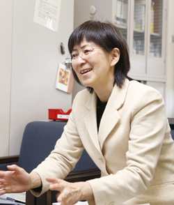 国土交通省 住宅局住宅生産課 伊藤明子課長