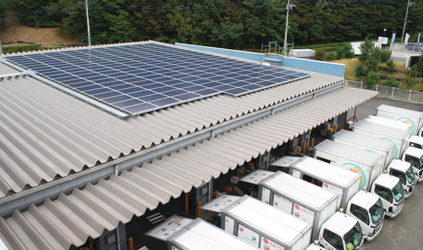 生活クラブ東京は、世田谷区公共施設の屋根貸しによる太陽光発電事業者として参加