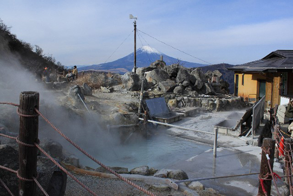 地熱発電は温泉地域に多い