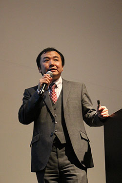 新エネルギー部 太陽光発電グループ 主任研究員 : 山田 宏之 氏