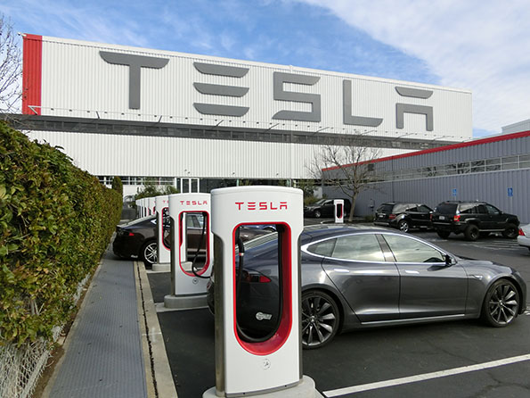 テスラが V2h を使った新戦略に打って出る理由とは コラム 環境ビジネスオンライン
