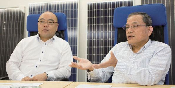 パワーマックス取締役副社長 渡邉氏(左)、取締役技術部長 江﨑氏(右)
