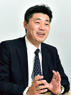 石井康司氏(いしい・やすし)