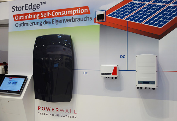 米・テスラ社の蓄電池を組み込んだHEMS(SolarEdge Technologies GmbH)