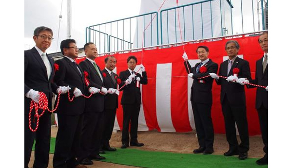 開所式画像:右から3番目:鳥取県平井伸治知事、右から4番目:協和地建コンサルタント株式会社 石倉昭和 代表取締役社長