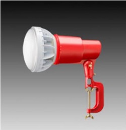 岩崎電気 作業用ランプホルダとの組み合わせイメージ