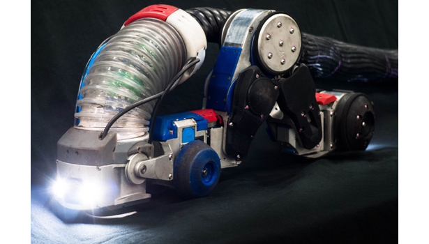 SQUID（スクイッド）：ボイラ水管厚さの自動連続測定用の小型走行型ロボットの外観（出所：ハイボット）
