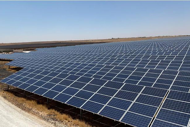 ヨルダンの蓄電池併設太陽光発電プロジェクト「Al Badiyaプロジェクト」（出所：Looop）