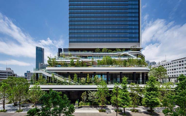 屋上緑化の例：東京ポートシティ竹芝（出所：国土交通省）