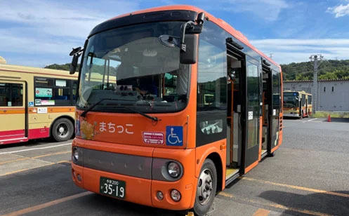 町田市民バス「まちっこ」（出所：SWAT Mobility Japan）