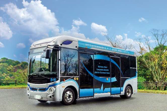 2021年春に発売したコミュニティEVバス（出所：EVモーターズ・ジャパン）