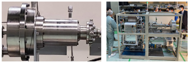  スクロール式膨張機（写真左）を組み込んだ「独立型ORC発電システム（5kW級）」の実証実験機（出所：NEDO）