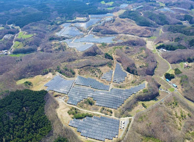 鮫川青生野太陽光発電所（出所：シャープエネルギーソリューション）