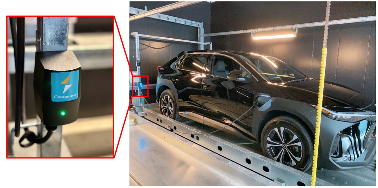 立体駐車装置への EV 用充電設備装着イメージ（出所：極東開発パーキング）