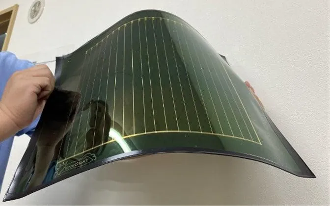 エネコートテクノロジーズが開発したペロブスカイト太陽電池（出所：日揮ホールディングス）