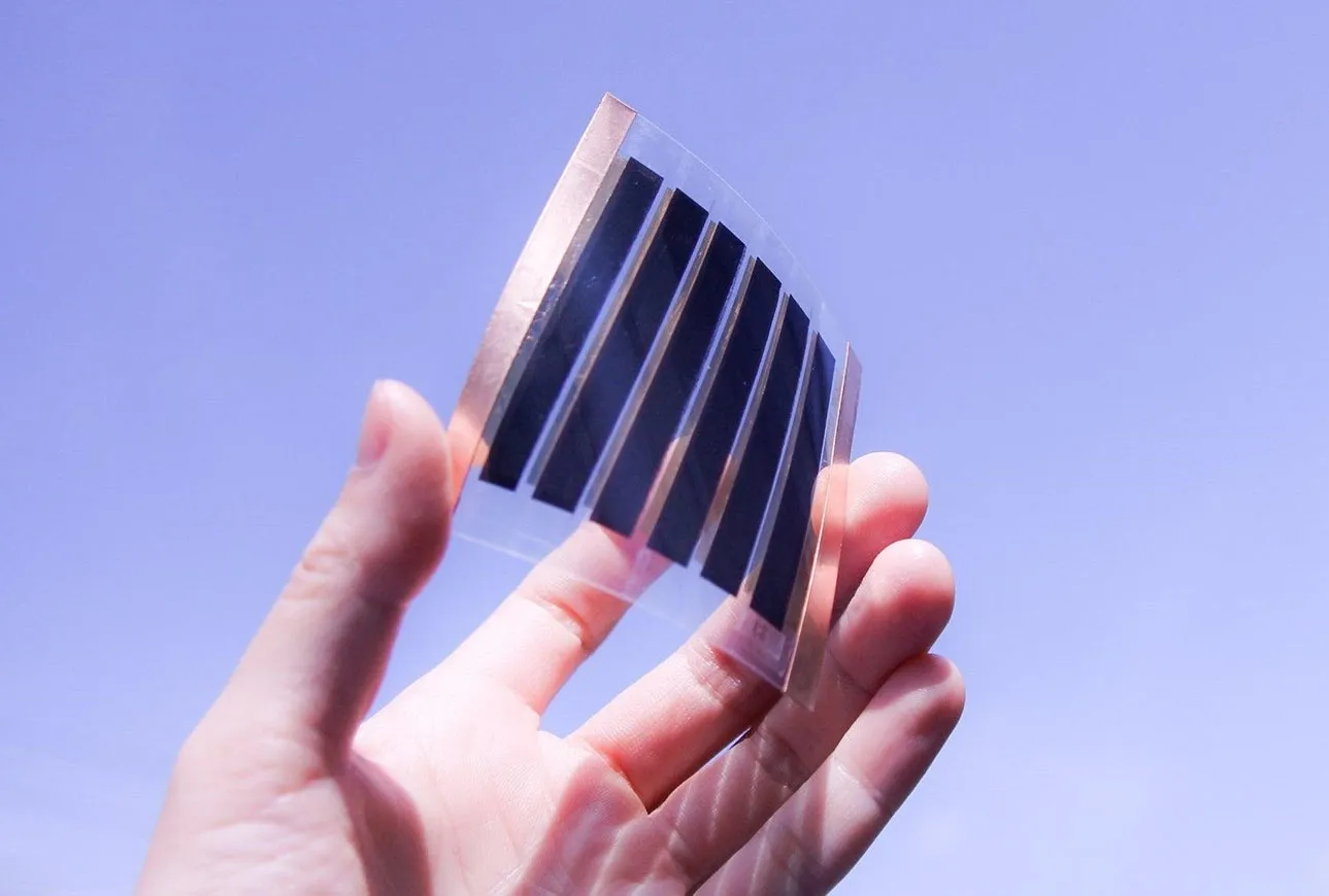 インクジェットプリンターで作成したフレキシブル太陽電池【出所：ケミトックス】