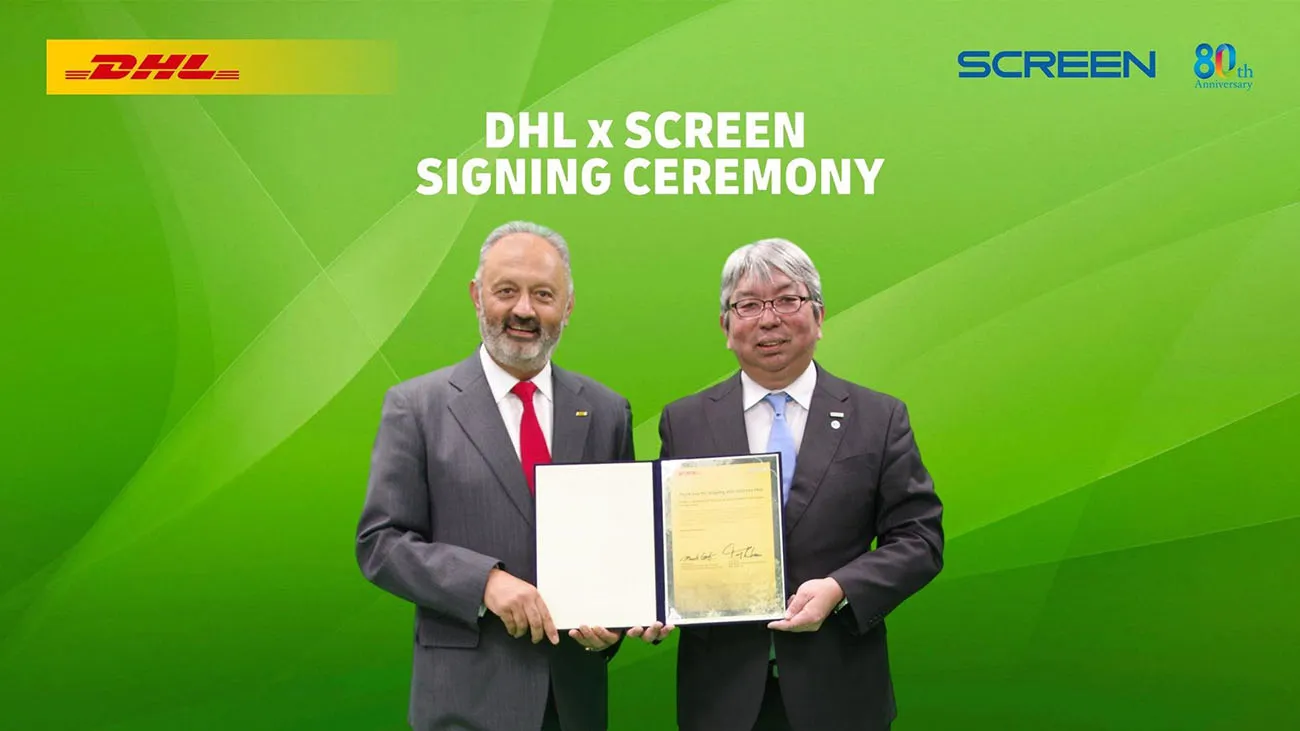 DHLジャパン 代表取締役社長トニー カーン氏(左)、SCREENセミコンダクターソリューションズ 代表取締役 社長執行役員 後藤 正人氏(右)(出所:DHLジャパン)