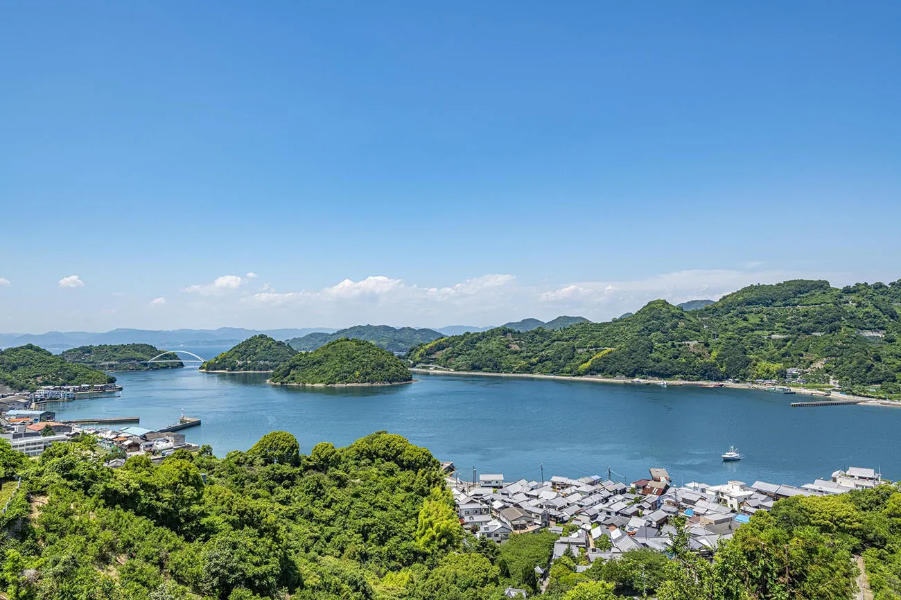 広島県呉市(出所:PIXTA)