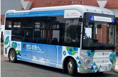 今回導入した小型電気バス(出所:九州電力)