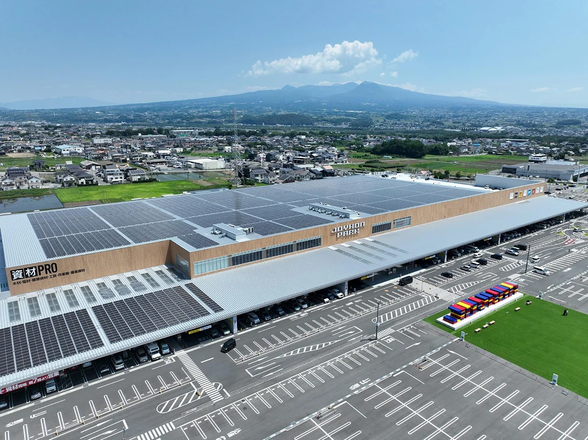 太陽光パネルが設置された「ジョイホンパーク吉岡」（出所：アイ・グリッド・ソリューションズ）