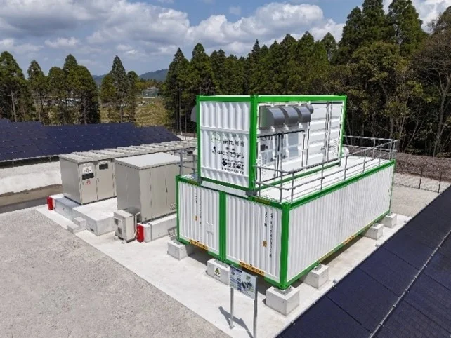 導入したレドックスフロー蓄電池(出所:三井住友ファイナンス&リース)