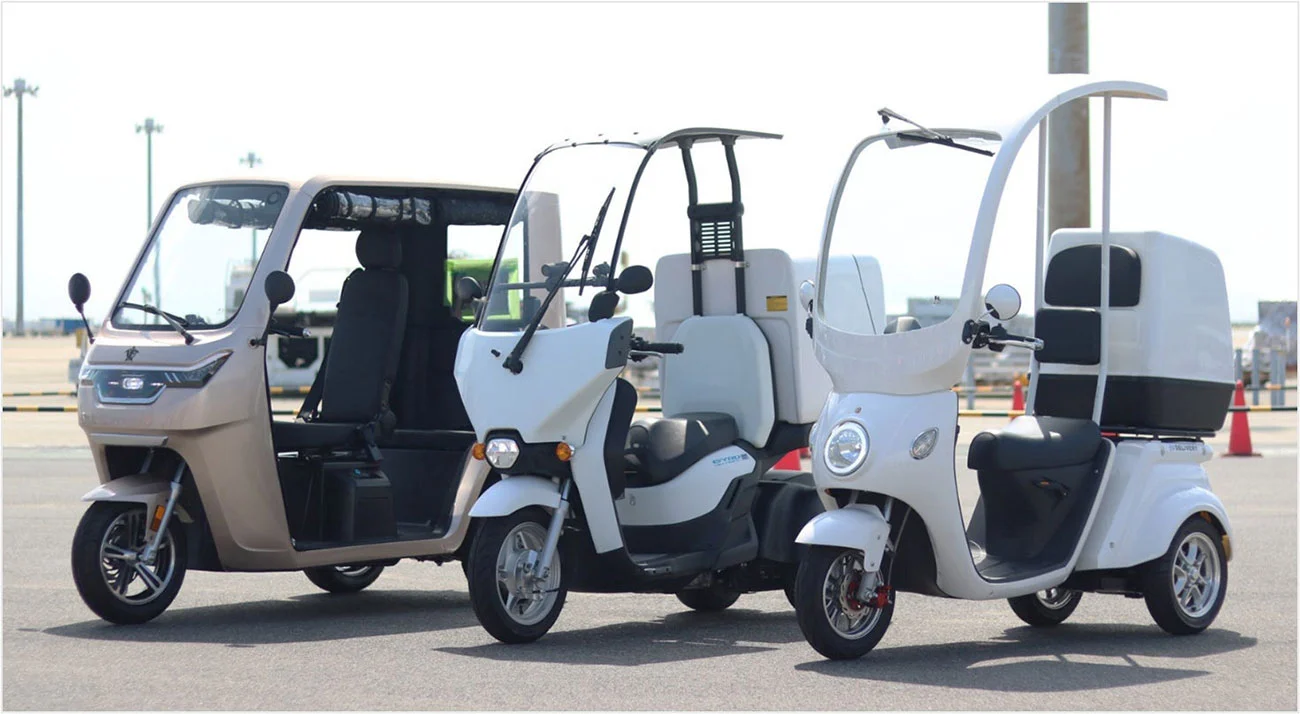 試験運用を行う3輪EV(出所:三菱オートリース)