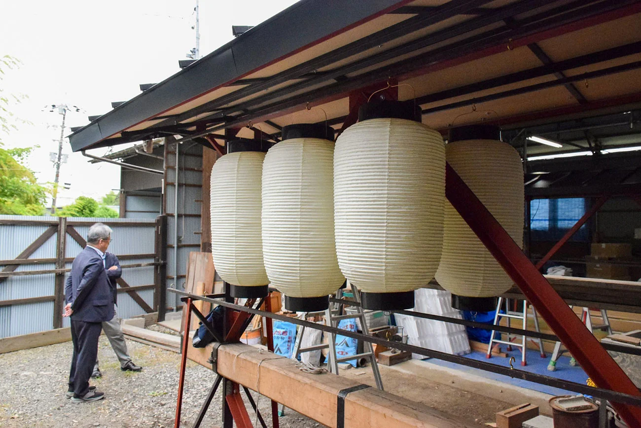 長刀鉾の提灯屋台(出所:モノクローム)