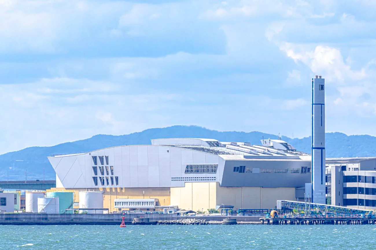  尼崎市クリーンセンター第2工場（出所：PIXTA）