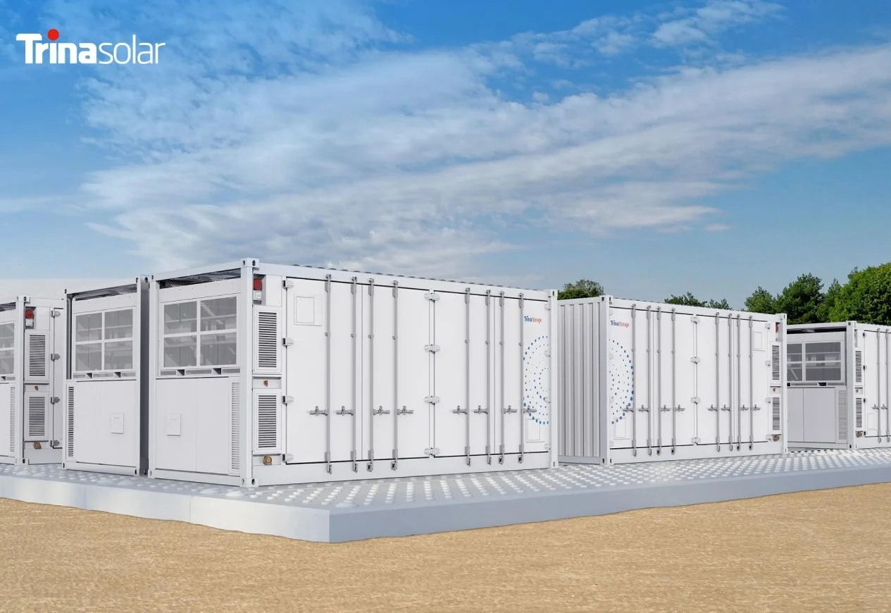 プロジェクトではトリナグループの大型蓄電池システム「Elementa(エレメンタ)」を活用(出所:トリナ・ソーラー・ジャパン)