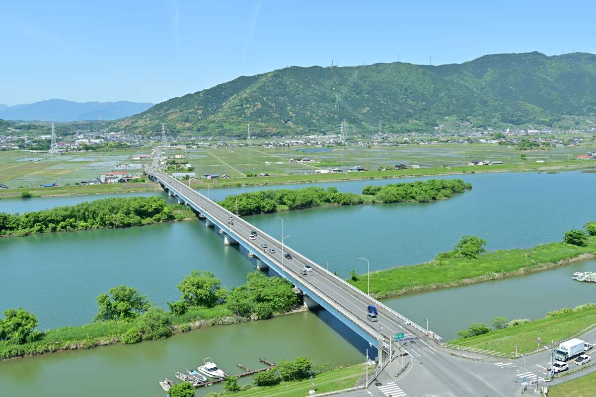河川流域における洪水や台風など、「物理リスク」の開示は遅れている　画像はイメージです（出所：PIXTA）