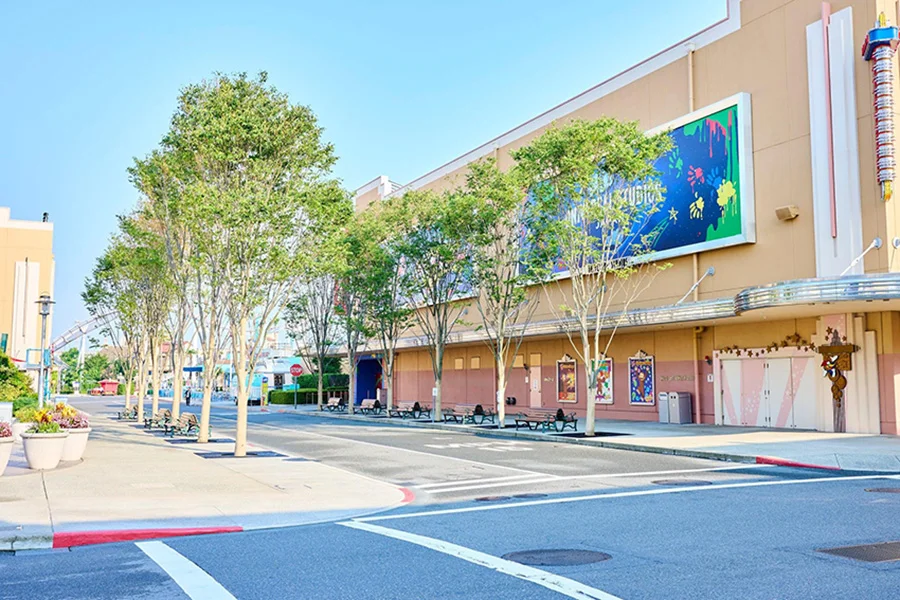 USJ、ライトアップに100％バイオディーゼル燃料　園内の廃食油を活用
